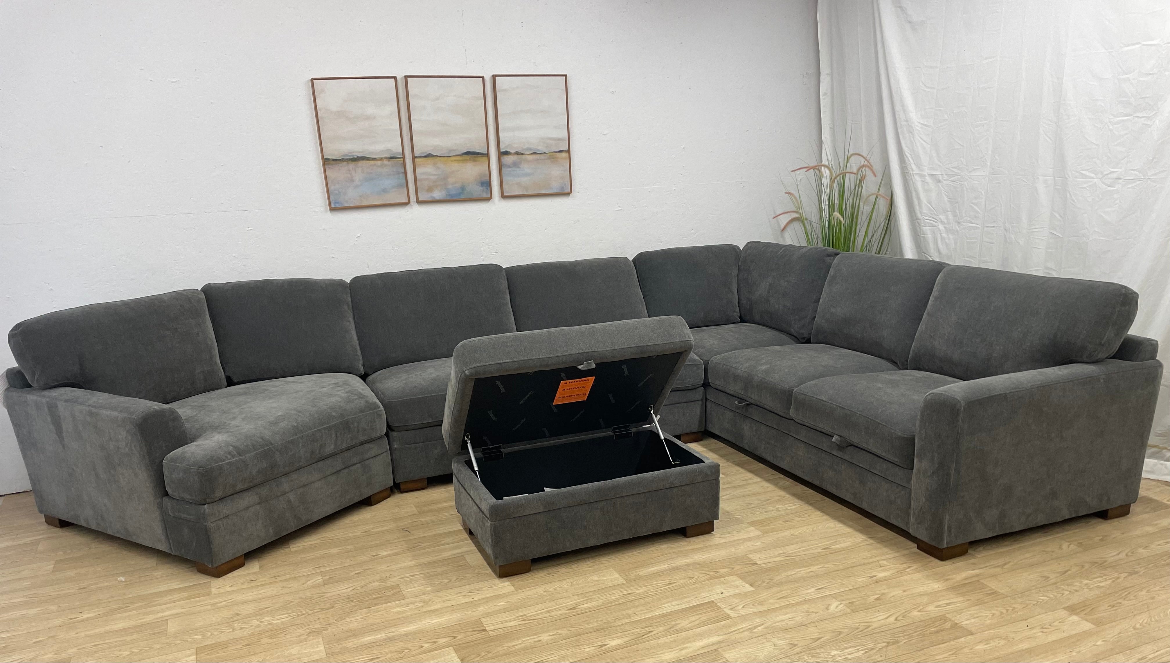 Thomasville Merran Fabric Sectional W/ Storage Seats