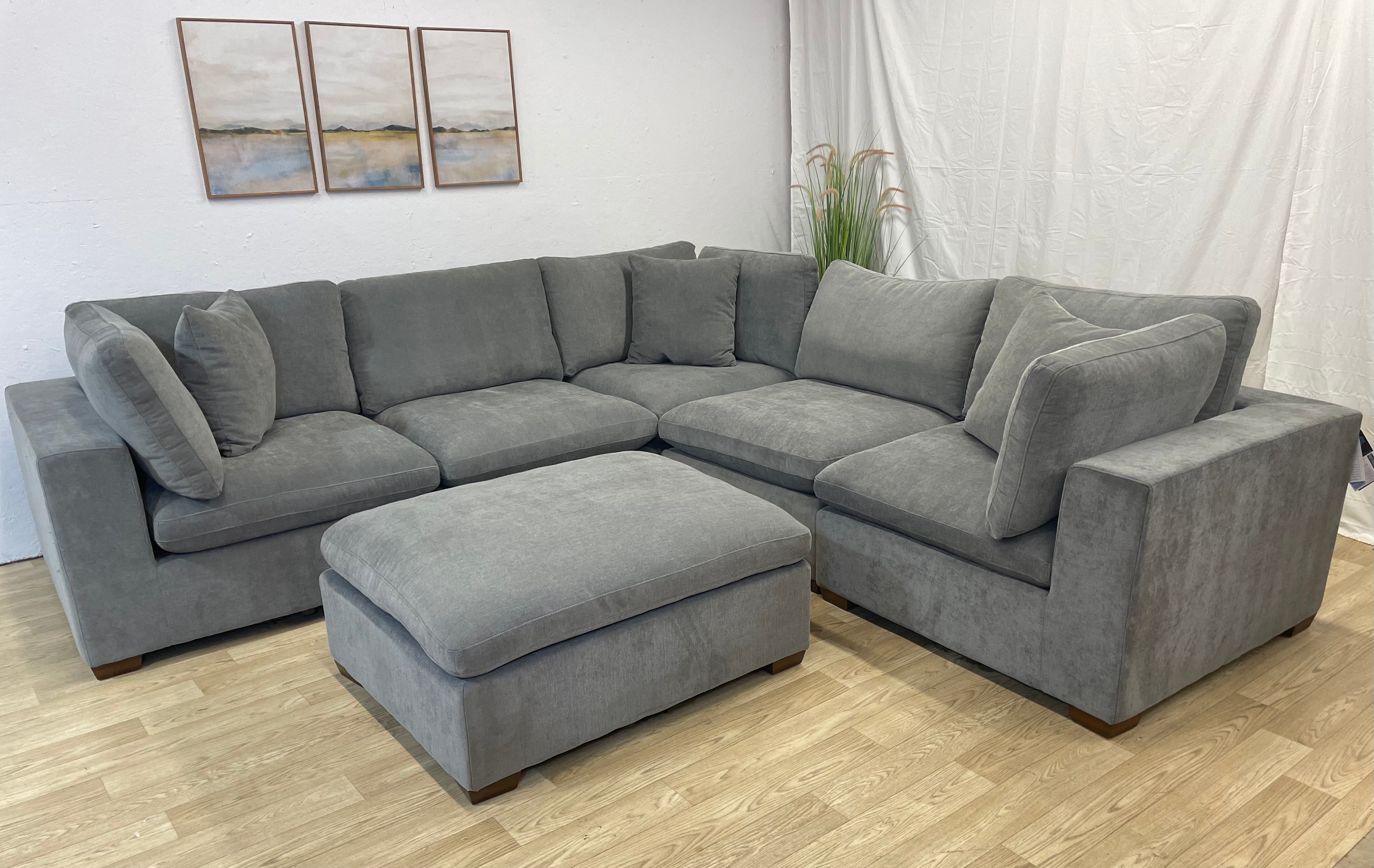 Thomasville Lowell Cloud Dupe Sectional
