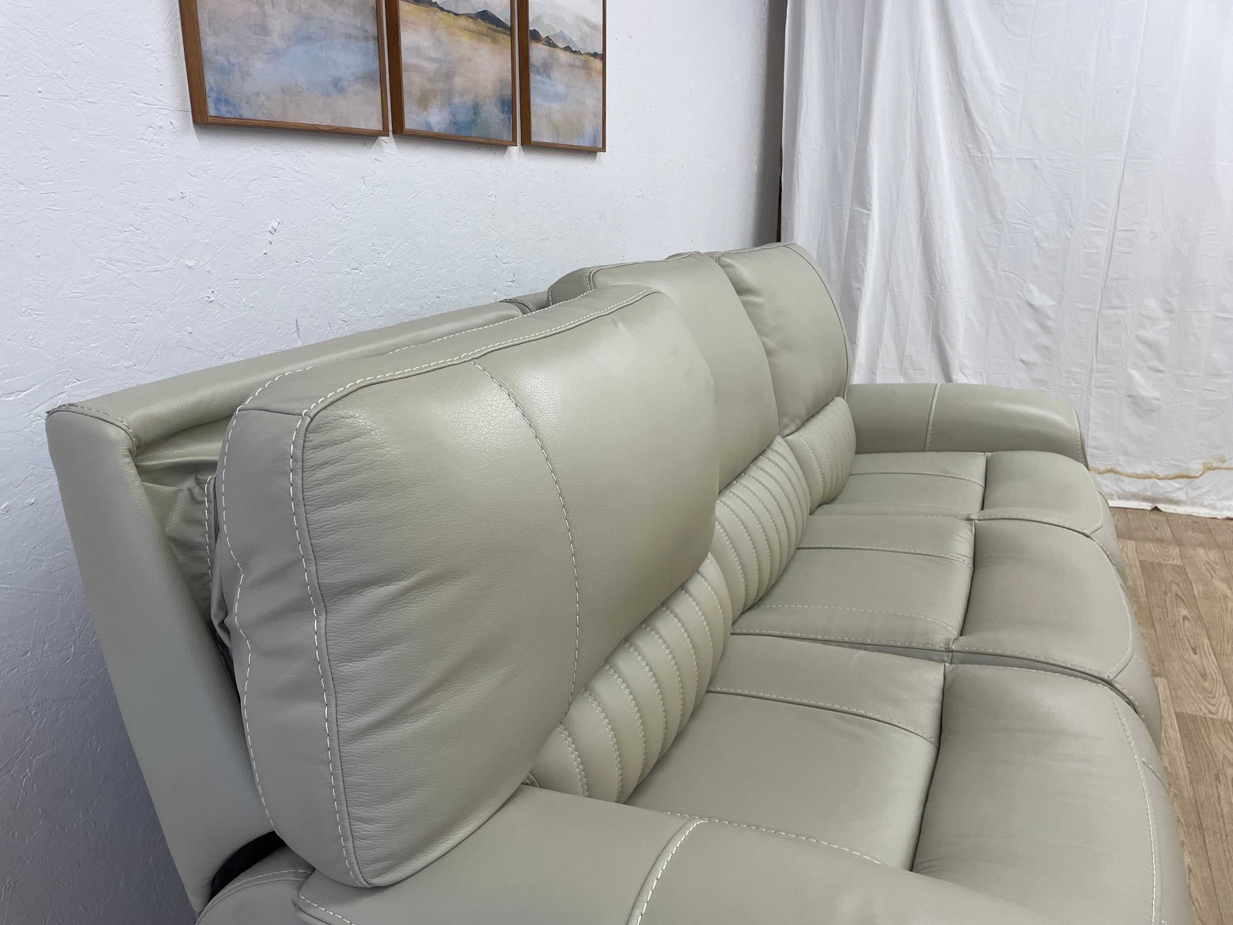 Williamton Power Reclining Sofa W/ Power Headrests