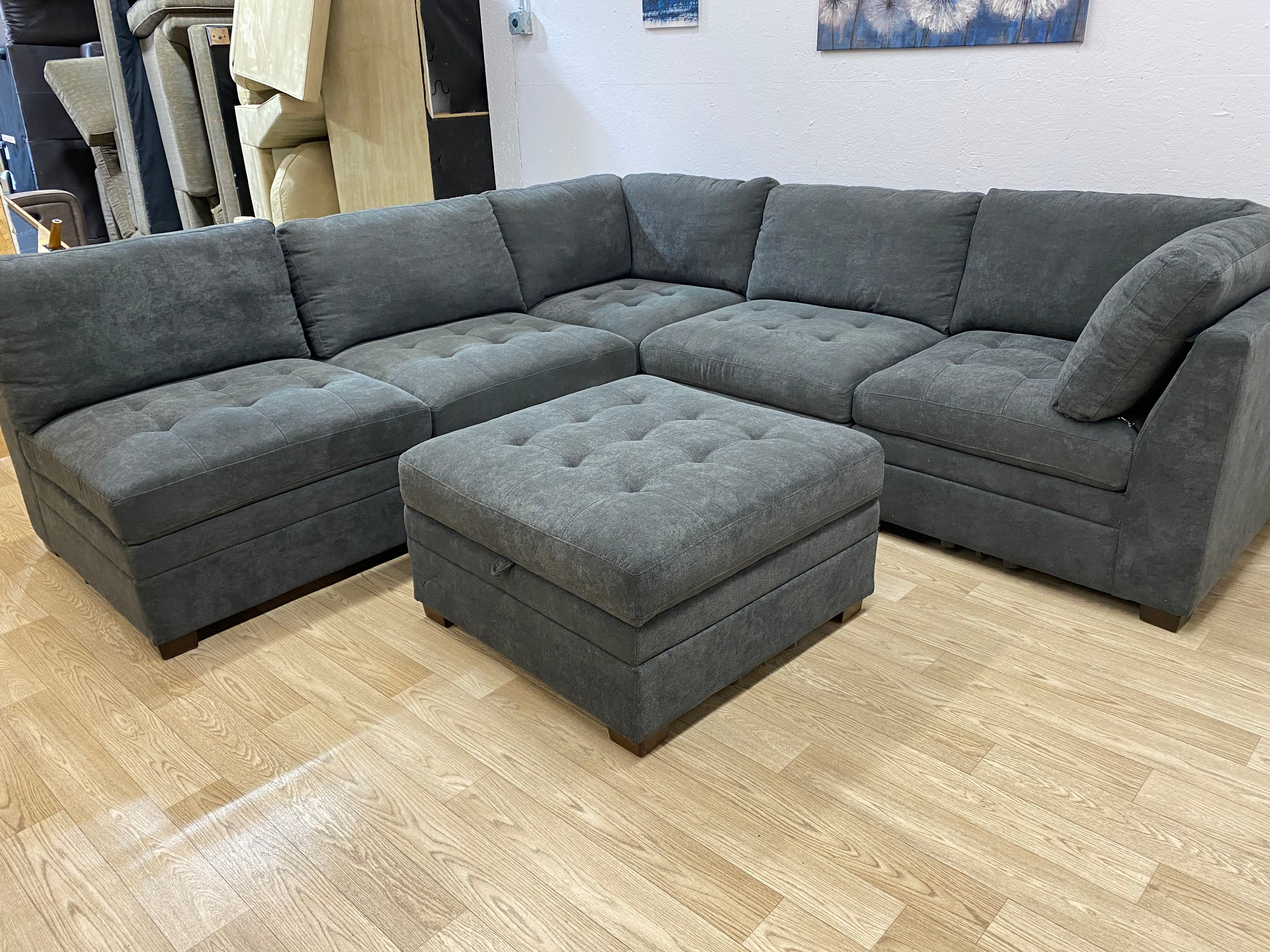 Thomasville Tisdale Modular Sectional Dark Gray