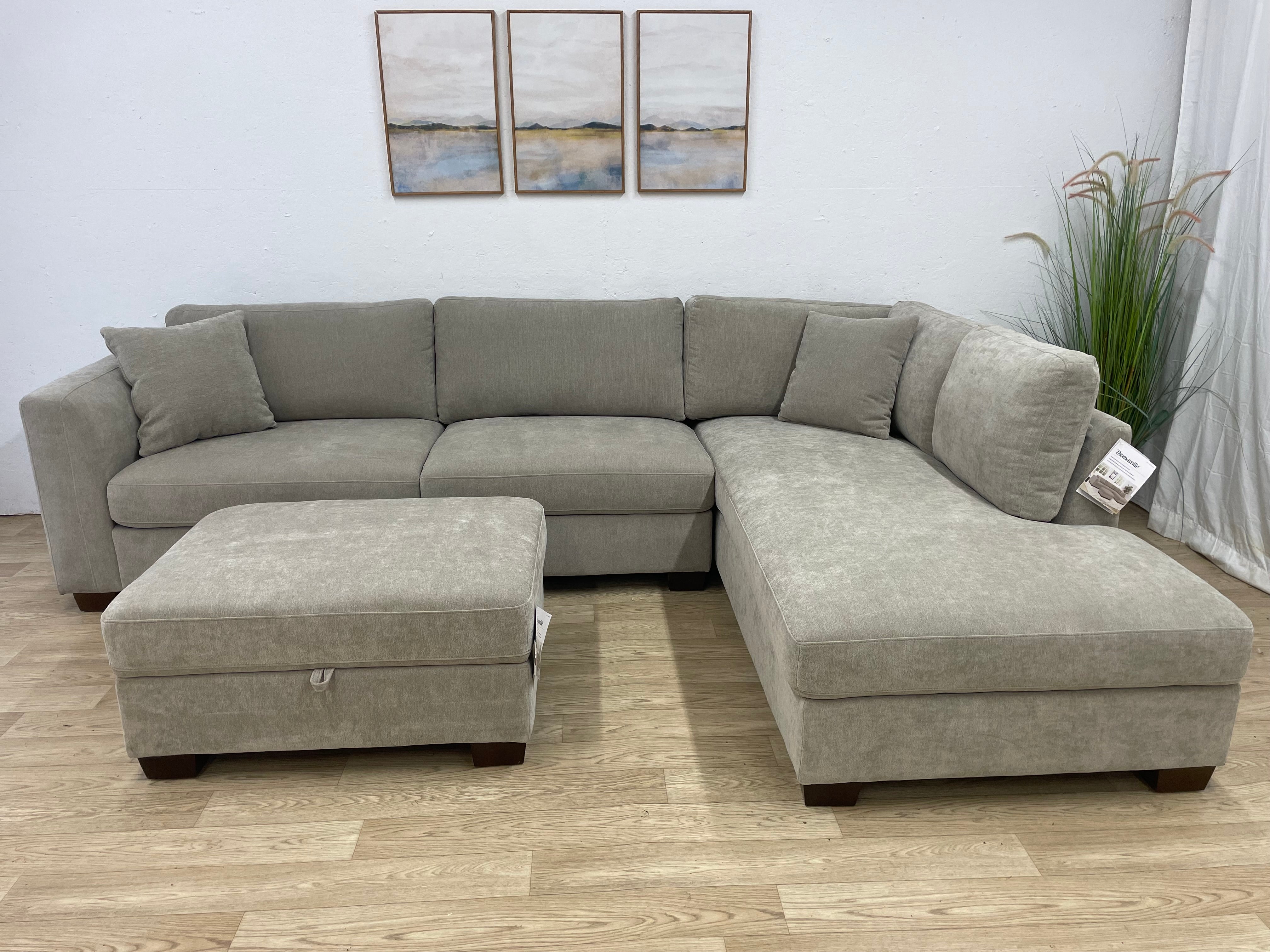 Thomasville Walsen Sectional